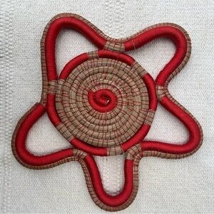 Pine Needle Wrapped Handwoven Honduran Trivet-$ for Women in Honduras 🇭🇳